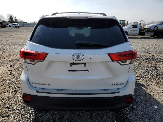 Фото 6 - TOYOTA HIGHLANDER