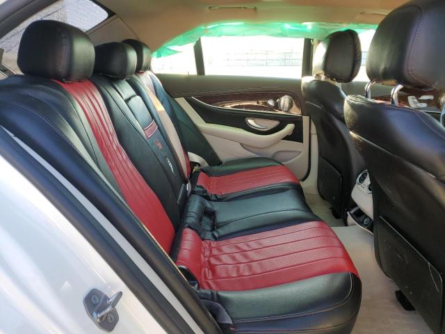 Фото 10 - MERCEDES-BENZ E-CLASS