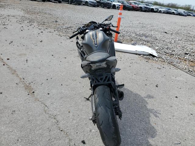 KAWASAKI EX650 R 2023