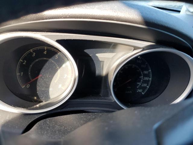 Фото 9 - MITSUBISHI OUTLANDER