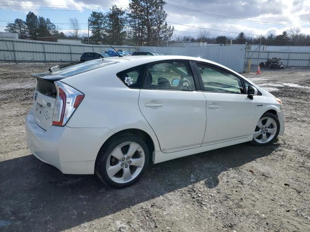 Фото 3 - TOYOTA PRIUS
