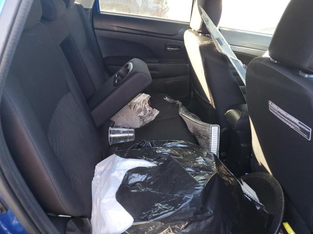 Фото 10 - MITSUBISHI OUTLANDER