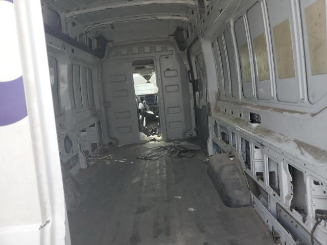 Фото 10 - FORD TRANSIT