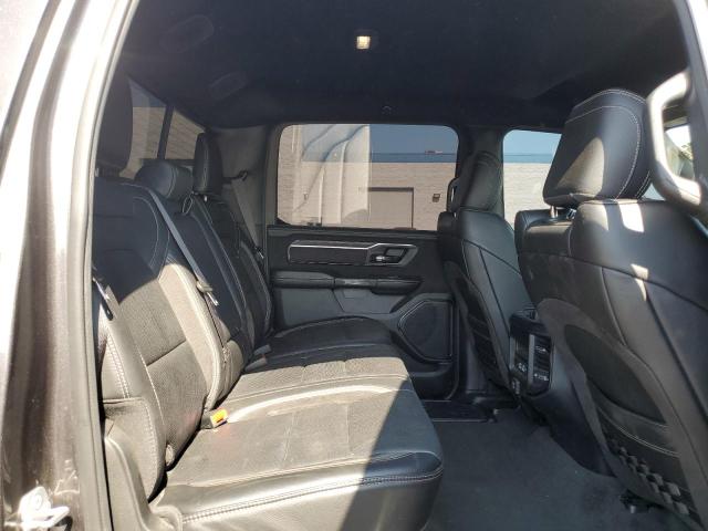 Фото 10 - RAM 1500