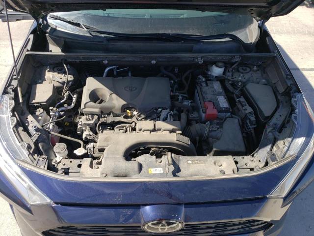 Фото 12 - TOYOTA RAV4