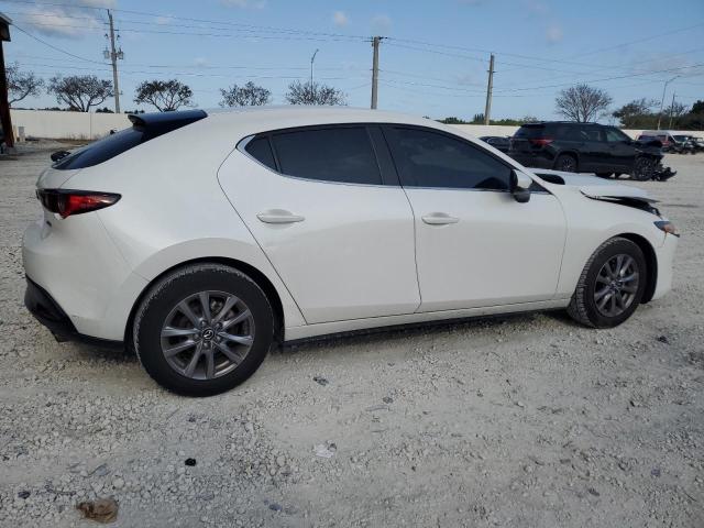 Фото 3 - MAZDA 3