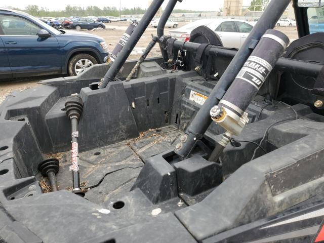 POLARIS SIDEBYSIDE 2014