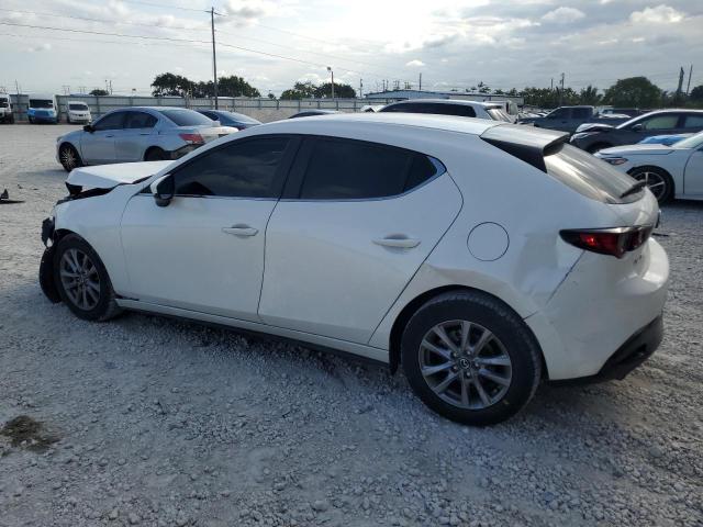 Фото 2 - MAZDA 3