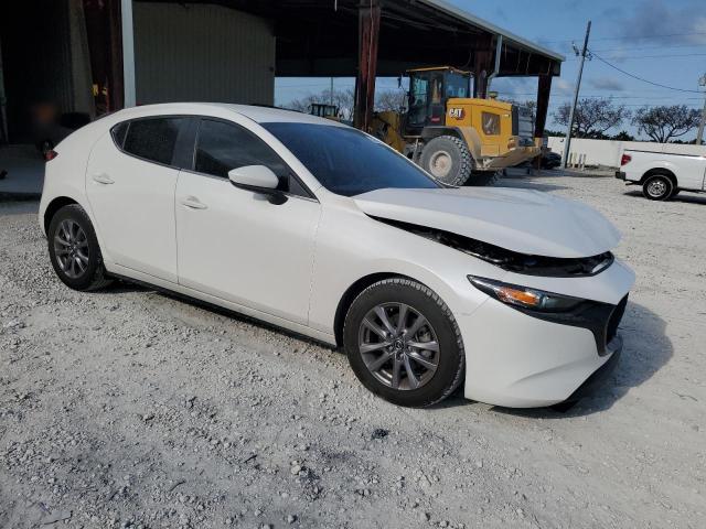 Фото 4 - MAZDA 3