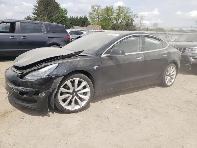 Фото 1 - TESLA MODEL 3