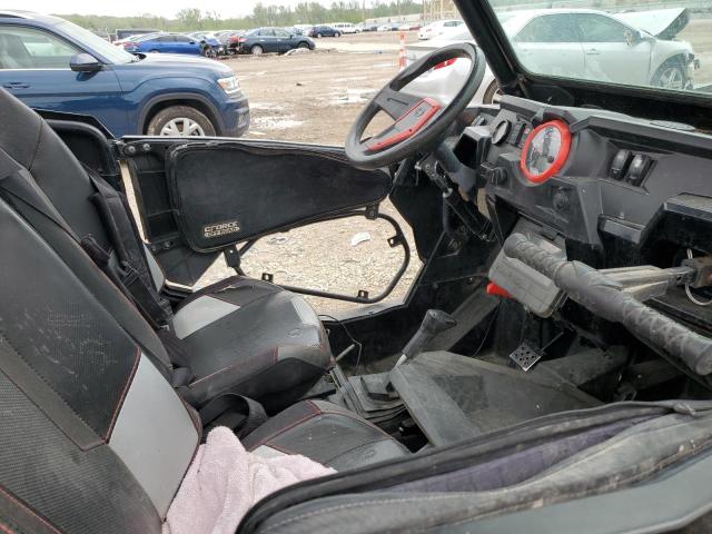 POLARIS SIDEBYSIDE 2014