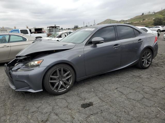 Фото 1 - LEXUS IS