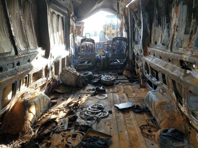 Фото 10 - FORD TRANSIT