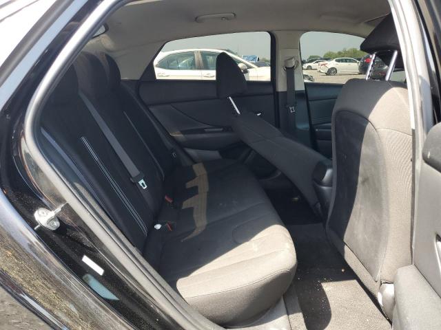 Фото 10 - HYUNDAI ELANTRA