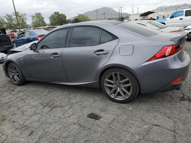 Фото 2 - LEXUS IS