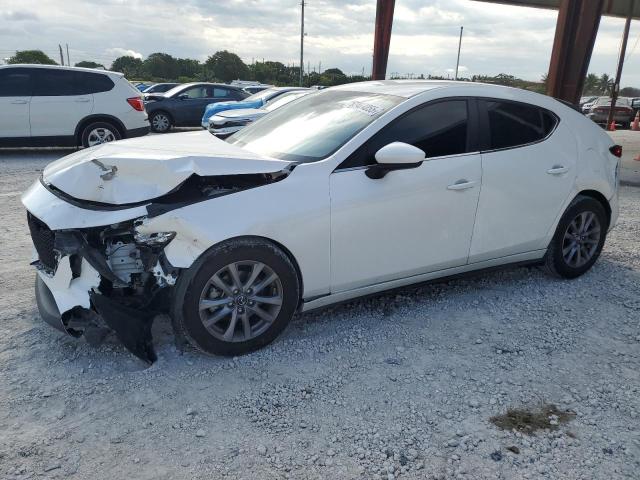 Фото 1 - MAZDA 3