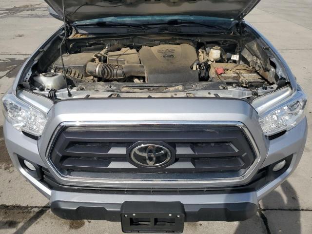 Фото 11 - TOYOTA TACOMA