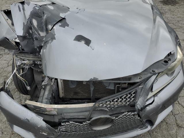 Фото 11 - LEXUS IS