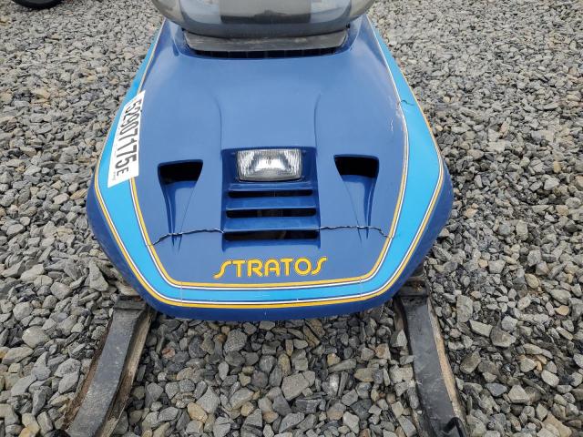 SKI-DOO SNOWMOBILE 1987