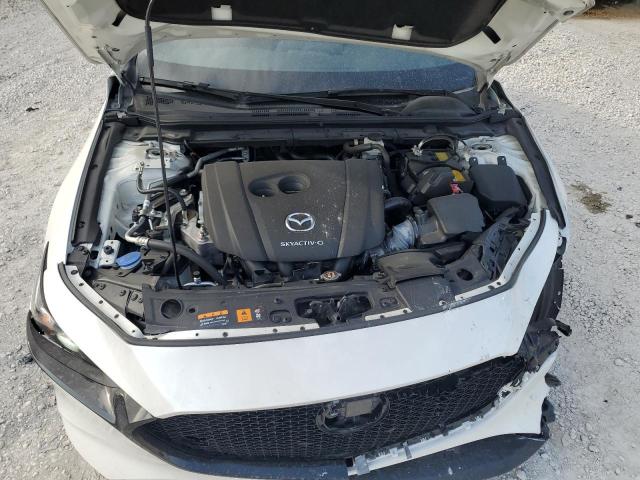 Фото 11 - MAZDA 3