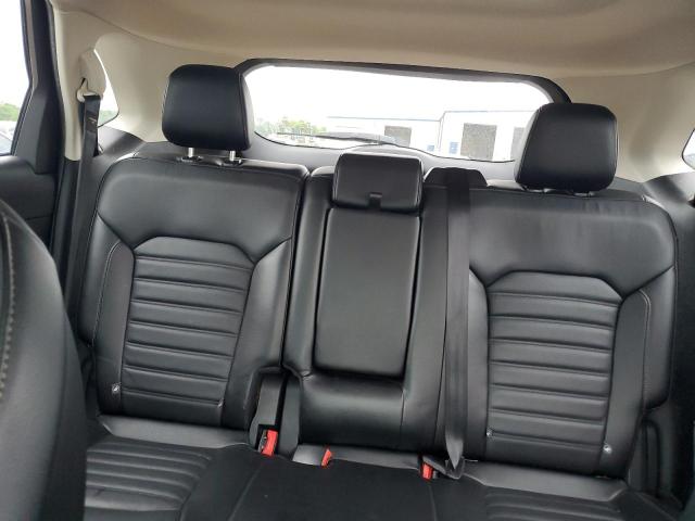 Фото 10 - FORD EDGE