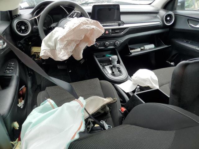 Фото 8 - KIA FORTE