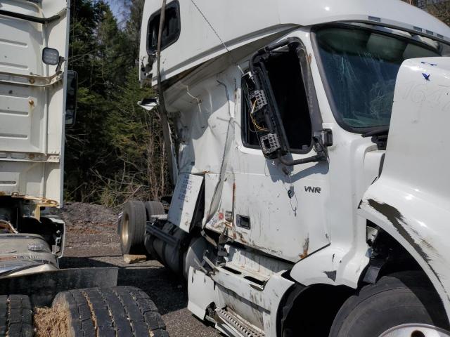 Фото 9 - VOLVO All Models