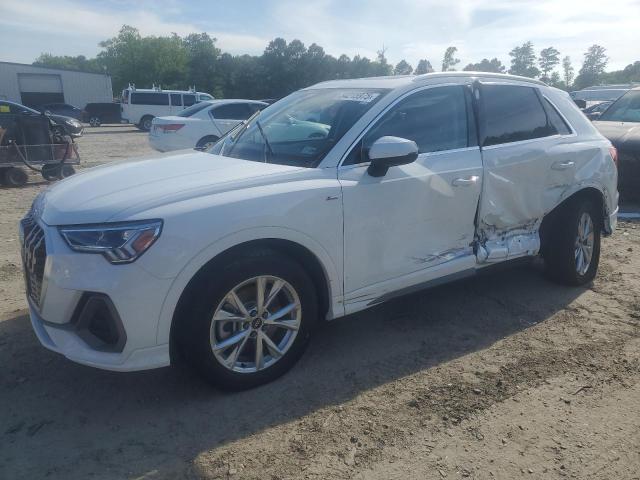 Фото 1 - AUDI Q3