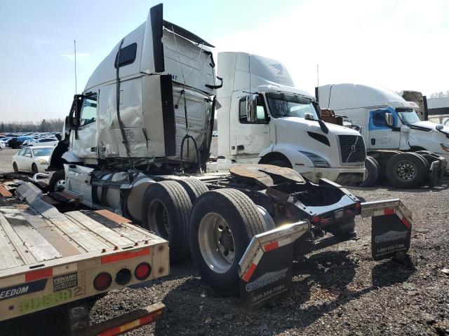 Фото 3 - VOLVO All Models