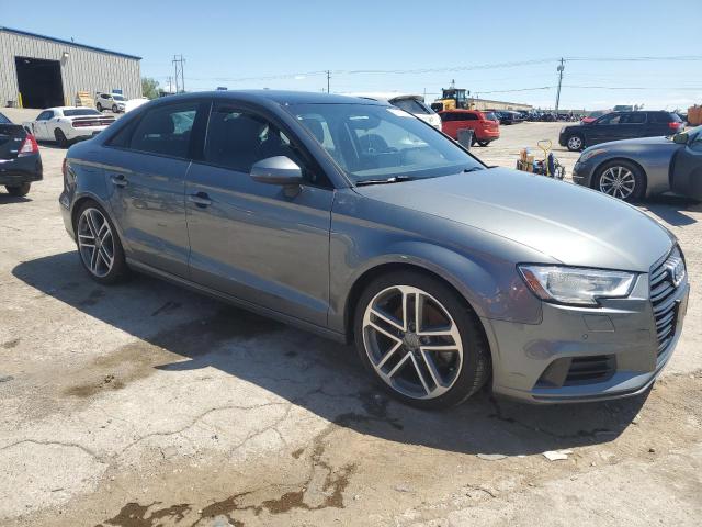 Фото 4 - AUDI A3