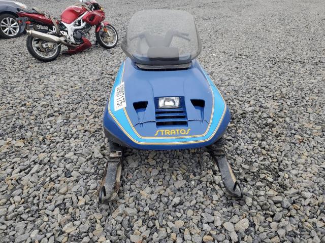 SKI-DOO SNOWMOBILE 1987