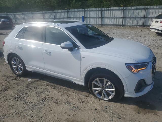 Фото 4 - AUDI Q3