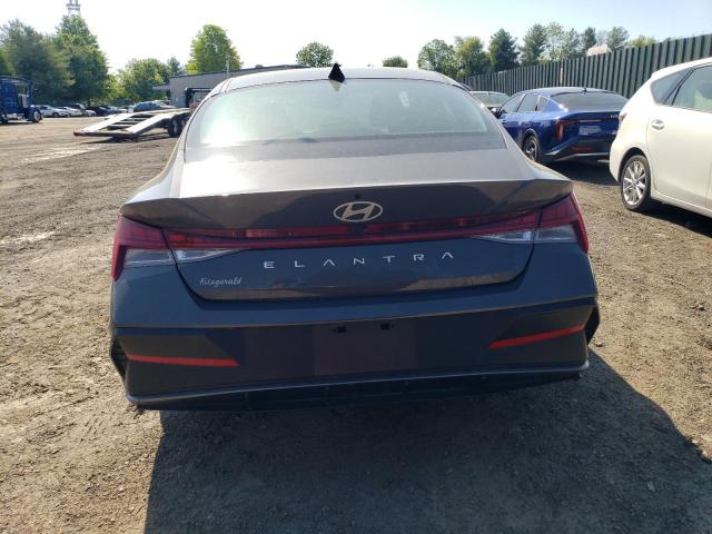 Фото 6 - HYUNDAI ELANTRA