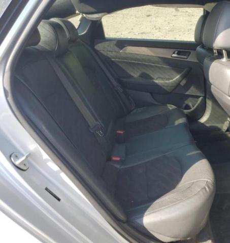 Фото 10 - HYUNDAI SONATA