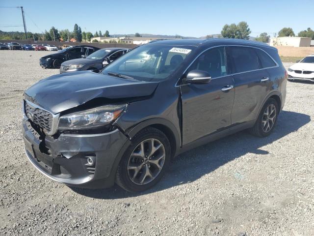 Фото 1 - KIA SORENTO