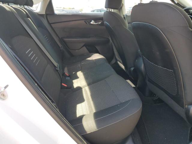 Фото 10 - KIA FORTE