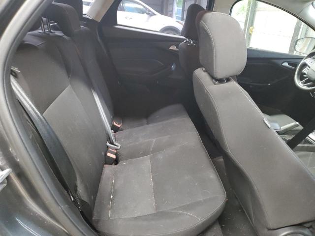 Фото 10 - FORD FOCUS