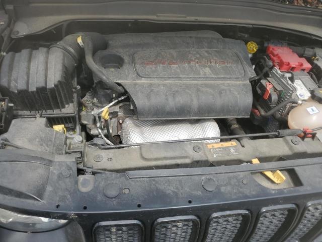 Фото 11 - JEEP RENEGADE