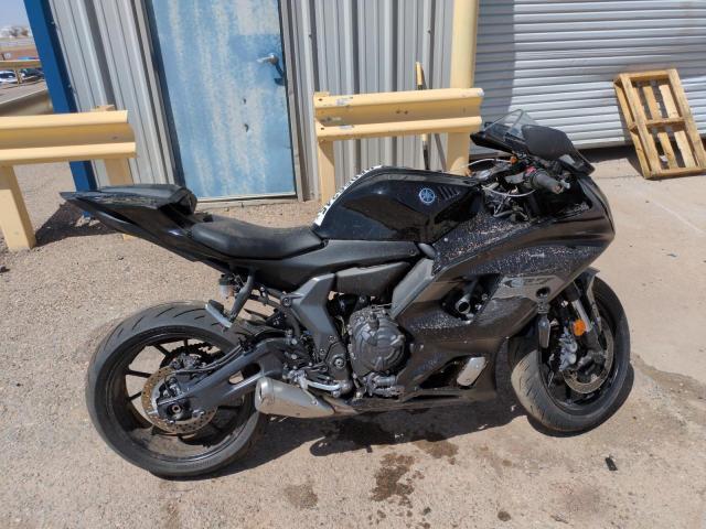 Фото 1 - YAMAHA YZFR7