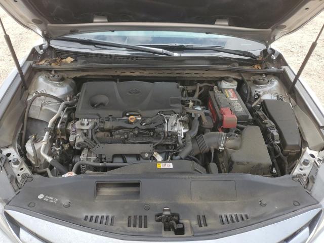 Фото 11 - TOYOTA CAMRY