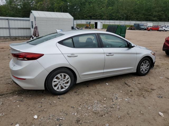 Фото 3 - HYUNDAI ELANTRA