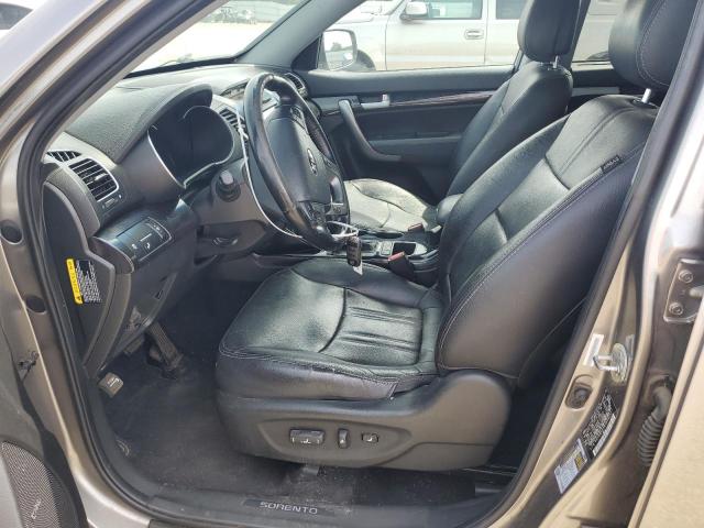 Фото 7 - KIA SORENTO