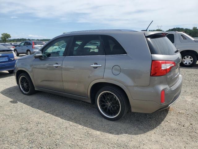 Фото 2 - KIA SORENTO