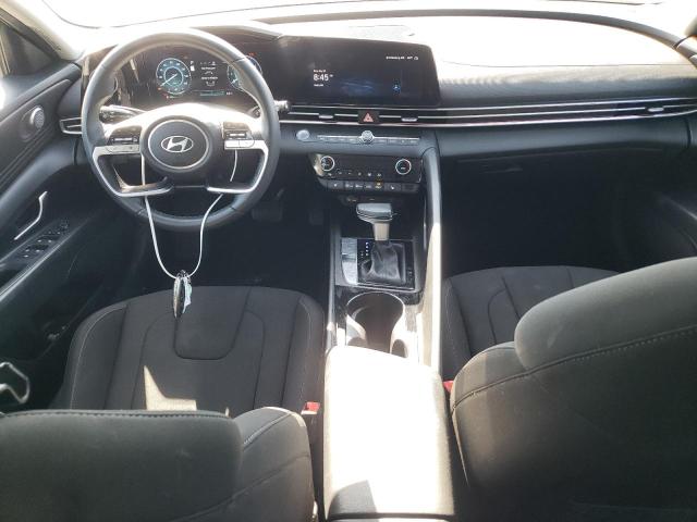 Фото 8 - HYUNDAI ELANTRA