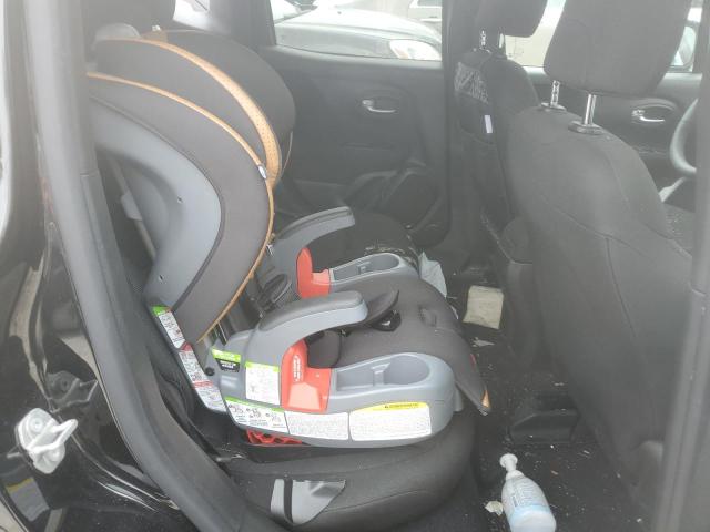 Фото 10 - JEEP RENEGADE