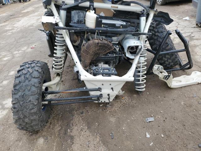 CAN-AM SIDEBYSIDE 2023