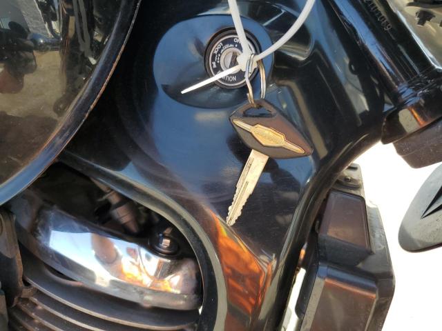 SUZUKI CYC VL/VLR 2013