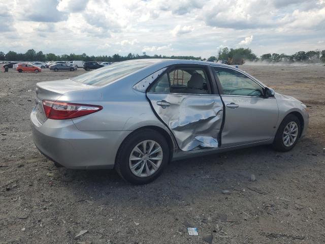 Фото 3 - TOYOTA CAMRY