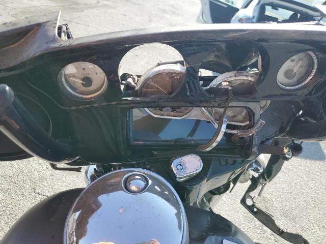 HARLEY-DAVIDSON FL 2017