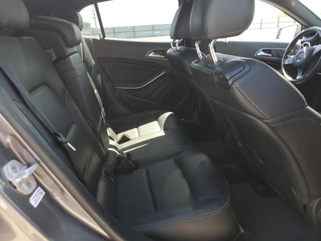 Фото 10 - MERCEDES-BENZ GLA-CLASS